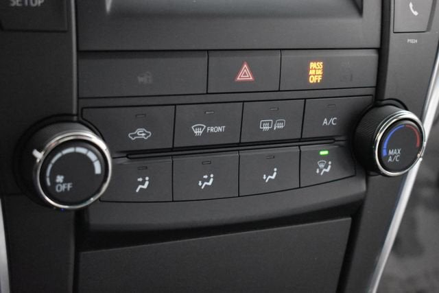 2016 Toyota Camry XLE