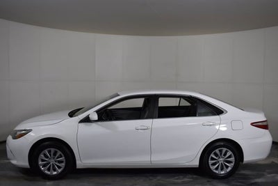 2016 Toyota Camry XLE