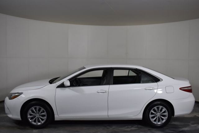 2016 Toyota Camry XLE