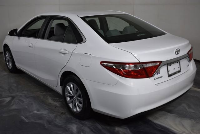 2016 Toyota Camry XLE