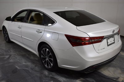 2017 Toyota Avalon XLE