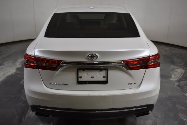 2017 Toyota Avalon XLE