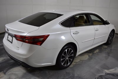 2017 Toyota Avalon XLE