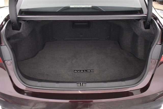 2016 Toyota Avalon Limited