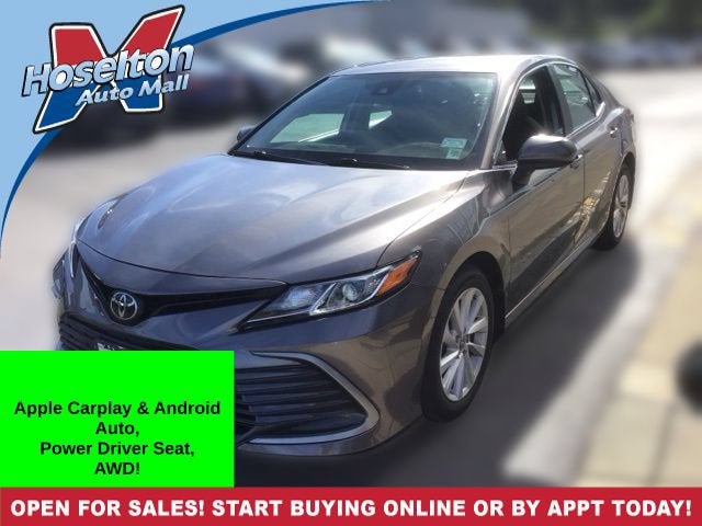 2022 Toyota Camry LE