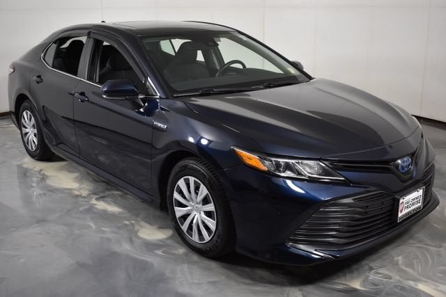 2020 Toyota Camry Hybrid LE