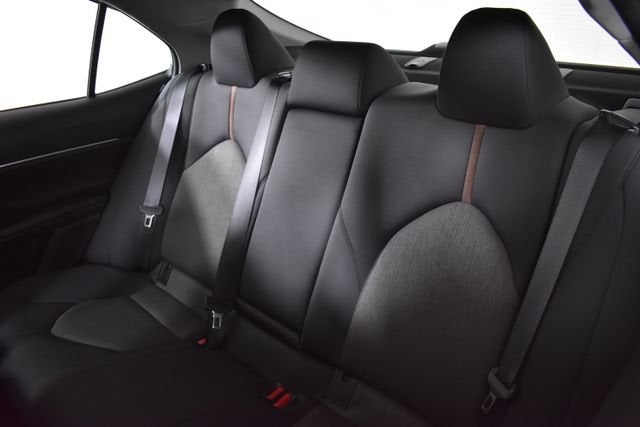 2020 Toyota Camry Hybrid LE