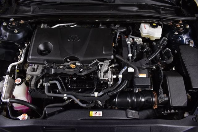 2020 Toyota Camry Hybrid LE