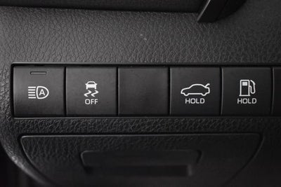 2020 Toyota Camry Hybrid LE