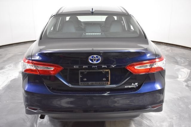 2020 Toyota Camry Hybrid LE