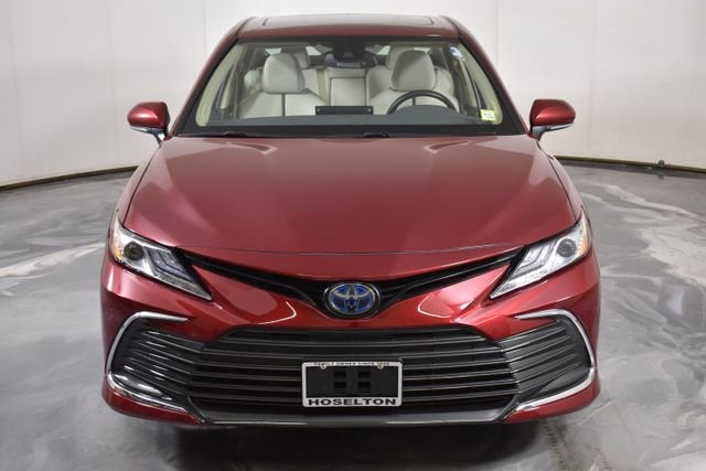 2021 Toyota Camry Hybrid XLE