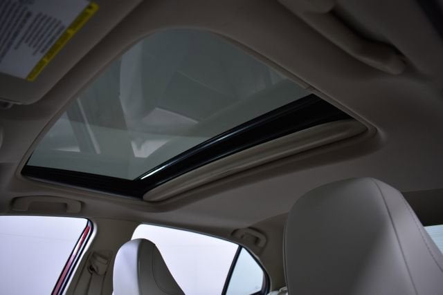 2021 Toyota Camry Hybrid XLE