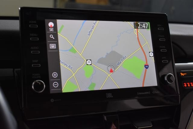 2021 Toyota Camry Hybrid XLE