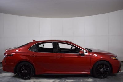 2024 Toyota Camry Hybrid XSE