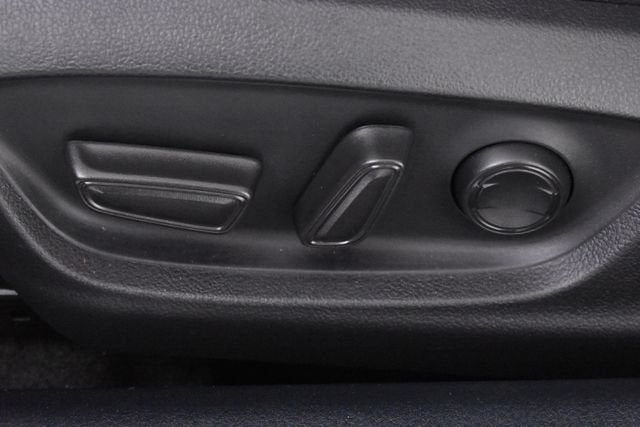 2024 Toyota Camry Hybrid XSE
