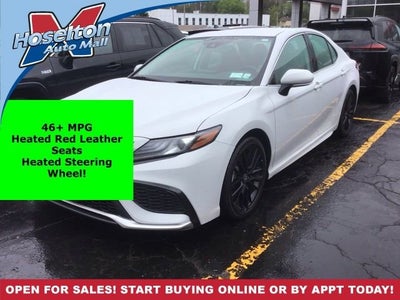 2024 Toyota Camry Hybrid XSE