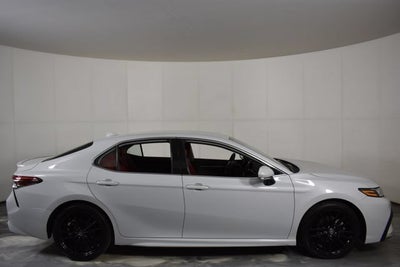 2024 Toyota Camry Hybrid XSE