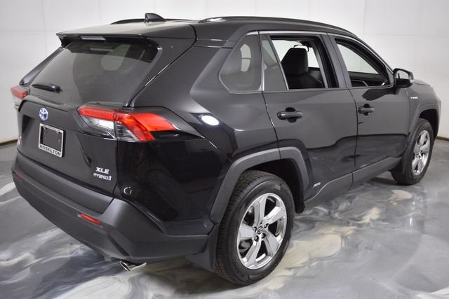 2021 Toyota RAV4 Hybrid LE