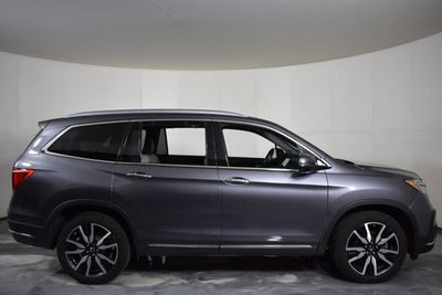 2022 Honda Pilot Touring 8-Passenger