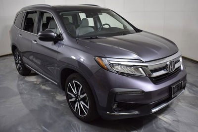 2022 Honda Pilot Touring 8-Passenger