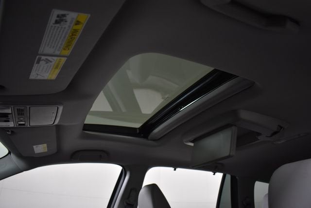 2022 Honda Pilot Touring 8-Passenger