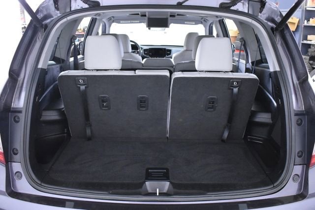 2022 Honda Pilot Touring 8-Passenger