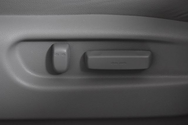 2022 Honda Pilot Touring 8-Passenger