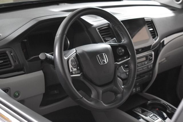 2022 Honda Pilot Touring 8-Passenger