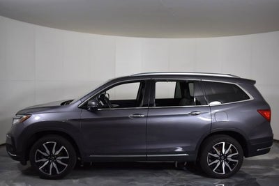 2022 Honda Pilot Touring 8-Passenger