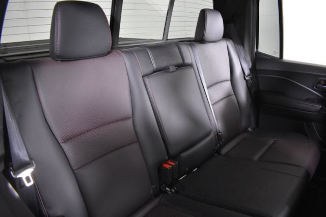 2022 Honda Ridgeline Black Edition