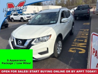 2017 Nissan Rogue S