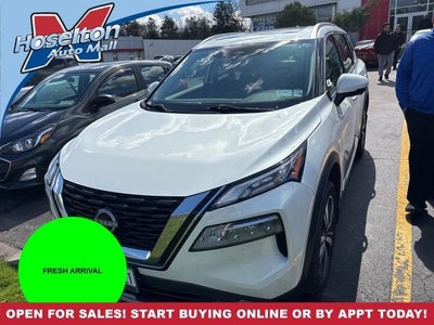 2022 Nissan Rogue SL