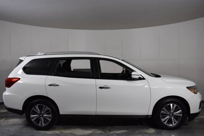 2019 Nissan Pathfinder S