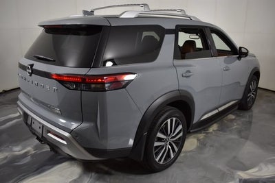 2022 Nissan Pathfinder Platinum