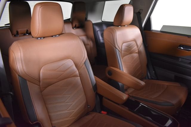 2022 Nissan Pathfinder Platinum