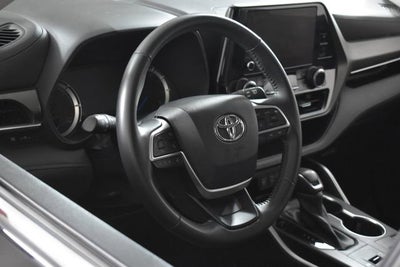 2023 Toyota Highlander Hybrid LE