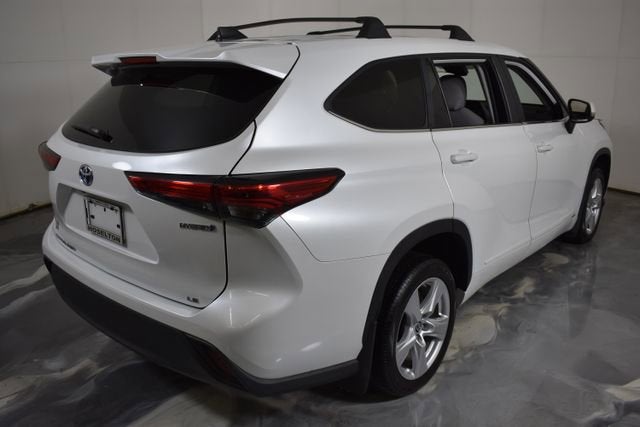 2023 Toyota Highlander Hybrid LE