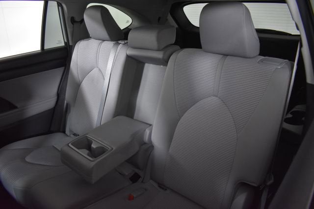 2023 Toyota Highlander Hybrid LE