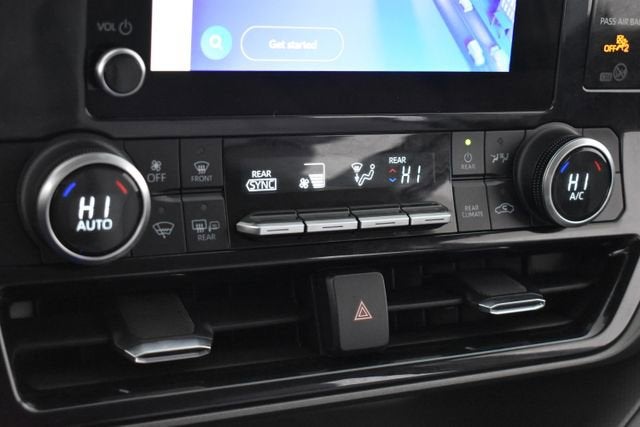 2023 Toyota Highlander Hybrid LE