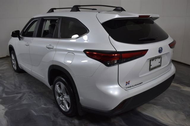 2023 Toyota Highlander Hybrid LE