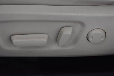 2016 Toyota Highlander LE