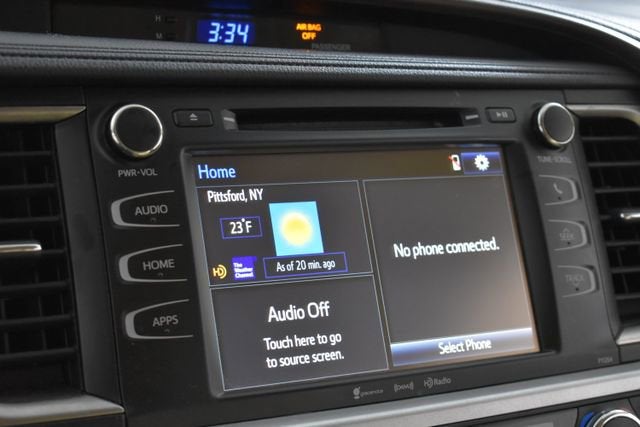 2016 Toyota Highlander LE