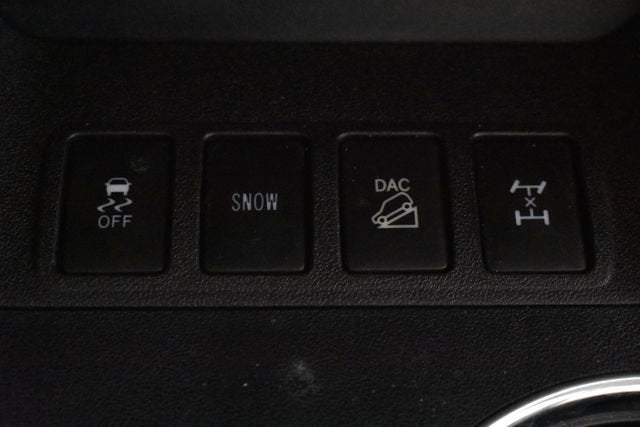 2016 Toyota Highlander LE