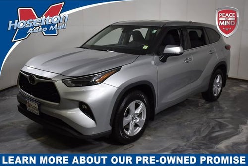 2022 Toyota Highlander LE