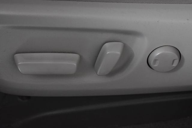 2016 Toyota Sienna Ltd