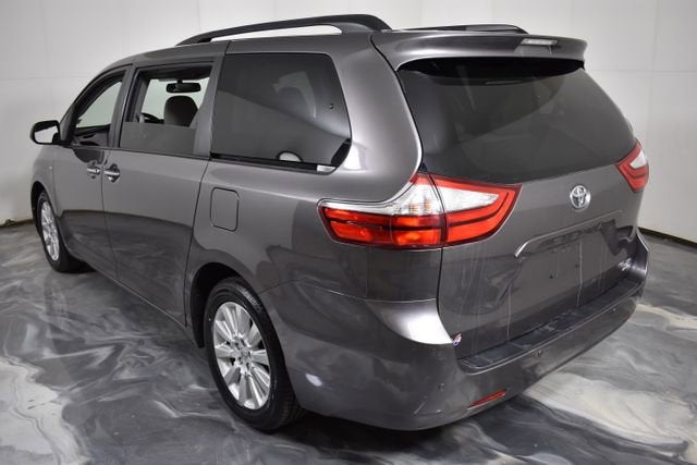 2016 Toyota Sienna Ltd