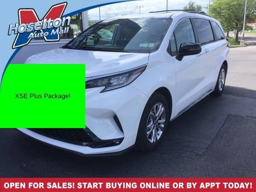 2022 Toyota Sienna XSE