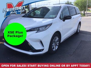 2022 Toyota Sienna XSE