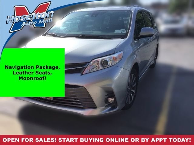 2020 Toyota Sienna XLE