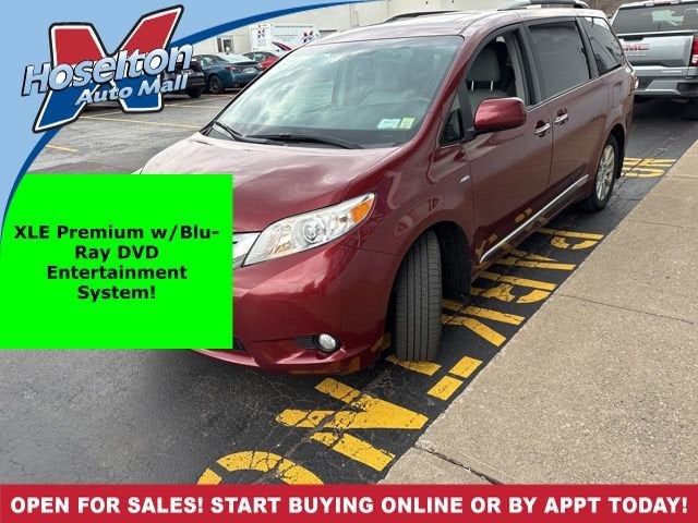 2017 Toyota Sienna XLE